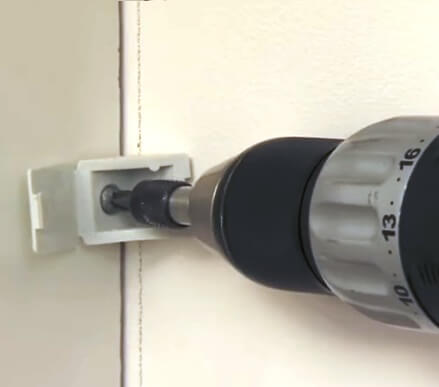 Step 3: Fitting the end panel